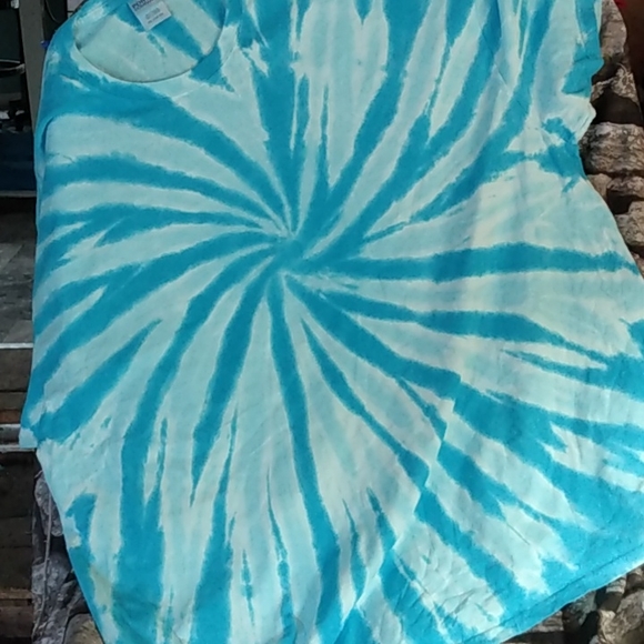 Swirl tie dyed tshirt - Picture 1 of 4